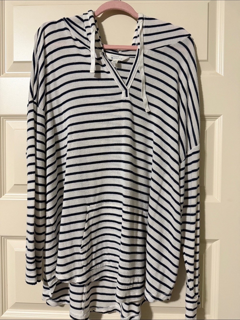 Market & Spruce Kallon White and Navy Striped Brushed Knit Hoodie Sweatshirt
